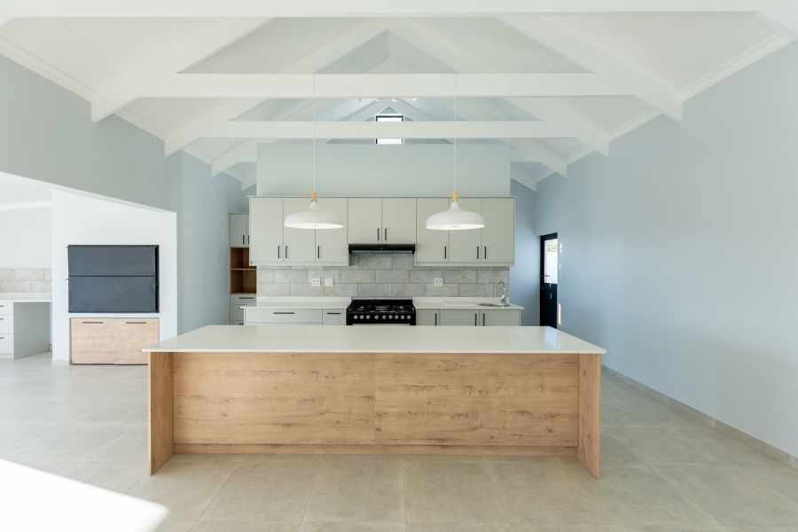 4 Bedroom Property for Sale in Da Gama Bay Western Cape